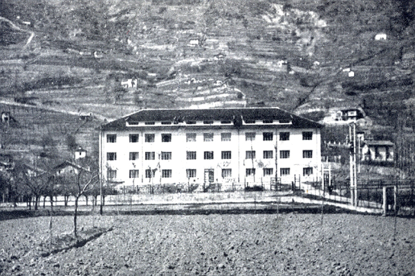 Ecole
